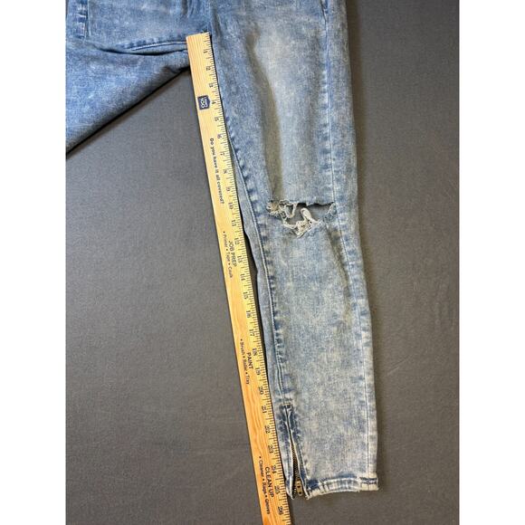 Women’s American Eagle Ne(x)t Level Stretch Light Wash Ripped Jeans Size 6 R - Picture 10 of 12